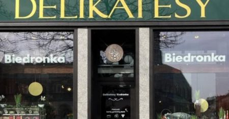 Wilanów będzie miał Dino, Kraków już ma... luksusową Biedronkę