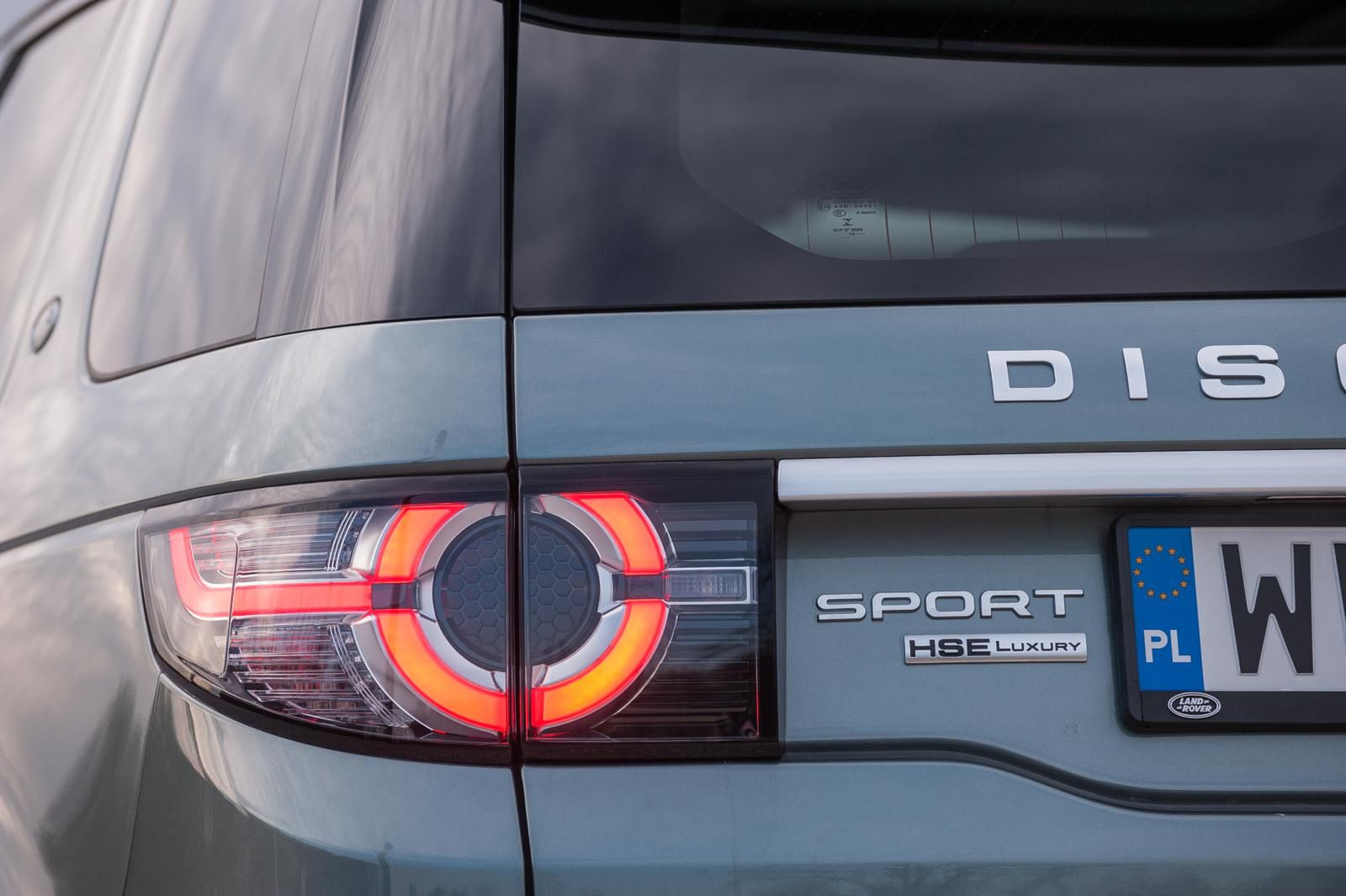 Land Rover Discovery Sport 5