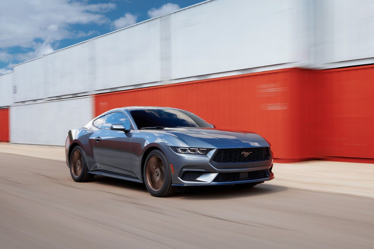 Nowy Mustang pokazany w Detroit. Ford zaskoczył wersją Dark Horse i... hamulcem do driftu