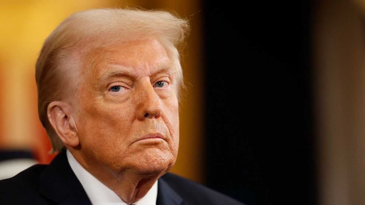 Zaprzysi??enie Donalda Trumpa na 47. prezydenta USA
WASHINGTON, DC - JANUARY 20: U.S. President-elect Donald Trump attends inauguration ceremonies in the Rotunda of the U.S. Capitol on January 20, 2025 in Washington, DC. Donald Trump takes office for his second term as the 47th president of the United States.   Chip Somodevilla/Getty Images/AFP (Photo by CHIP SOMODEVILLA / GETTY IMAGES NORTH AMERICA / Getty Images via AFP)
CHIP SOMODEVILLA