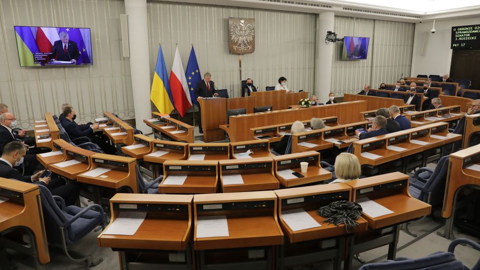 Jaros�aw Rusiecki, Tomasz Grodzki
Albert Zawada
10 10. X, atak Rosji na Ukrain�, inwazja, kadencja, kadencji, konflikt zbrojny, obrady, polityk polityka, posiedzenie, rosyjska, rosyjski, senat, senatu, sytuacja na Ukrainie, ucieczka przed wojn�, Ukrai�cy, ukrai�scy, ustawa, ustawy, Wojna na Ukrainie, wok� Ukrainy, wsparcie