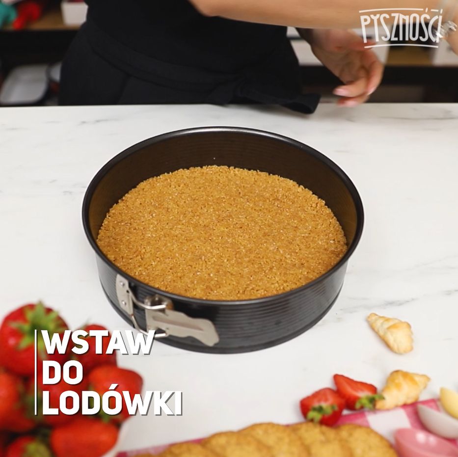 Ciasteczkowy spód- Pyszności