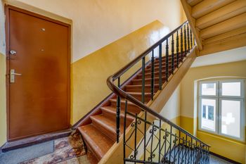 Tego nie wolno robić w bloku. Grozi nawet 5000 zł mandatu