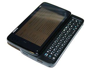 Nokia N900, unikalny smartfon dzialajacy na systemie Linux.
