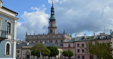 Pogoda w Zamościu. Prognoza na poniedziałek 9 marca. Słonecznie i sucho pod bardzo wysokim ciśnieniem