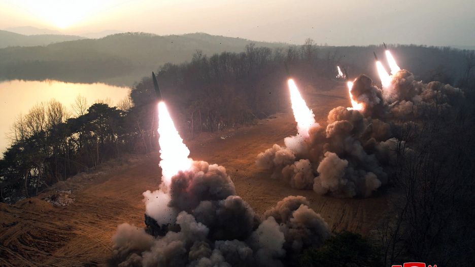Kim Jong Un attends artillery unit launch drill with daughter
epa10512827 A photo released by the official North Korean Central News Agency (KCNA) shows an artillery drill in an undisclosed location in North Korea, 09 March 2023 (issued 10 March 2023). According to KCNA, Supreme Leader Kim Jong Un 'gave field guidance' at the 'fire assault drill' by the Hwasong artillery unit of the Korean People's Army.  EPA/KCNA   EDITORIAL USE ONLY 
Dostawca: PAP/EPA.
KCNA