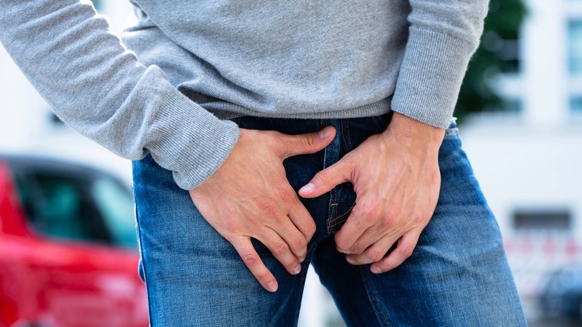 Męskie narządy płciowe dzielą się na wewnętrzne i zewnętrze.