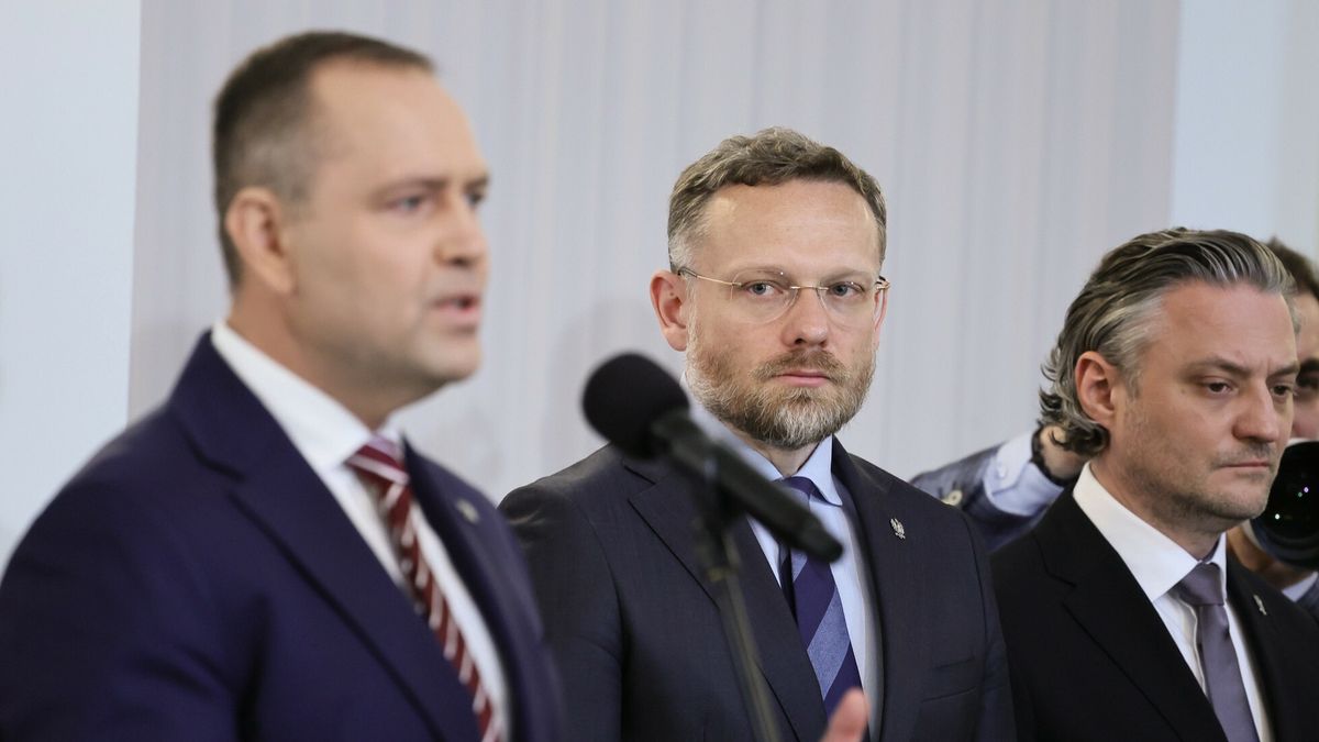 Na zdjęciu Karol Nawrocki, Zbigniew Bogucki i szef Biura Bezpieczeństwa Narodowego Bartosz Grodecki 