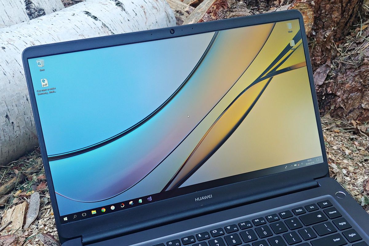 Test Huawei MateBook D. Obudowa i matryca na piątkę z plusem 10