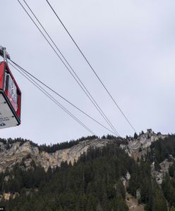 Zwierzątko zablokowało 200 turystów nad miastem. Spędzili sylwestra w pułapce
