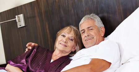 Życie intymne seniorów - kilka wskazówek dla starszego pana