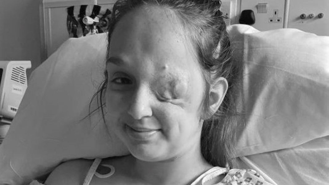 Aleksandra zmarła w wieku 15 lat 