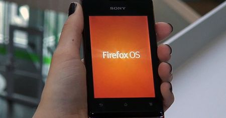 Sony chce robić telefony z Firefox OS, a Samsung woli Tizena