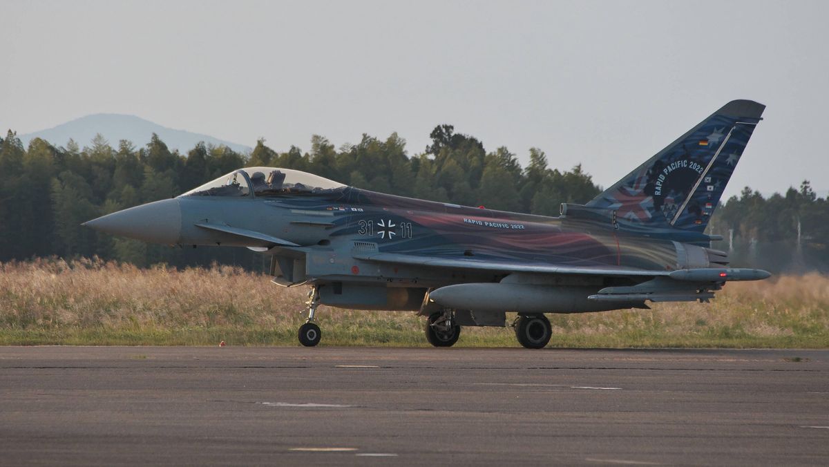 Niemiecki Eurofighter Typhoon EF-2000 