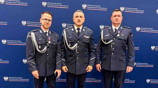 Zielona Góra: Policjanci nagrodzeni ważnymi medalami za ratowanie życia