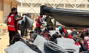 Ponad 400 osób z 10 łodzi. Czerwony Półksiężyc publikuje materiały