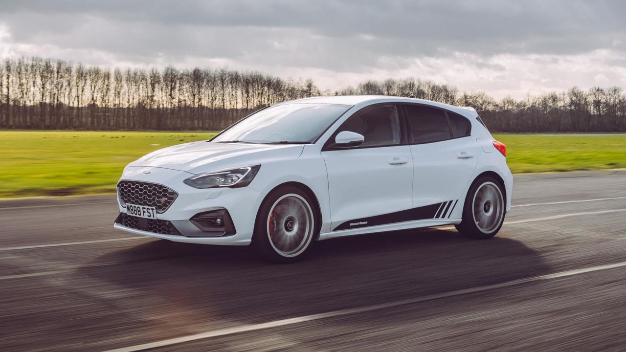 Ford Focus ST Mountune ma 330 KM. Pakiet zaskakuje atrakcyjną ceną