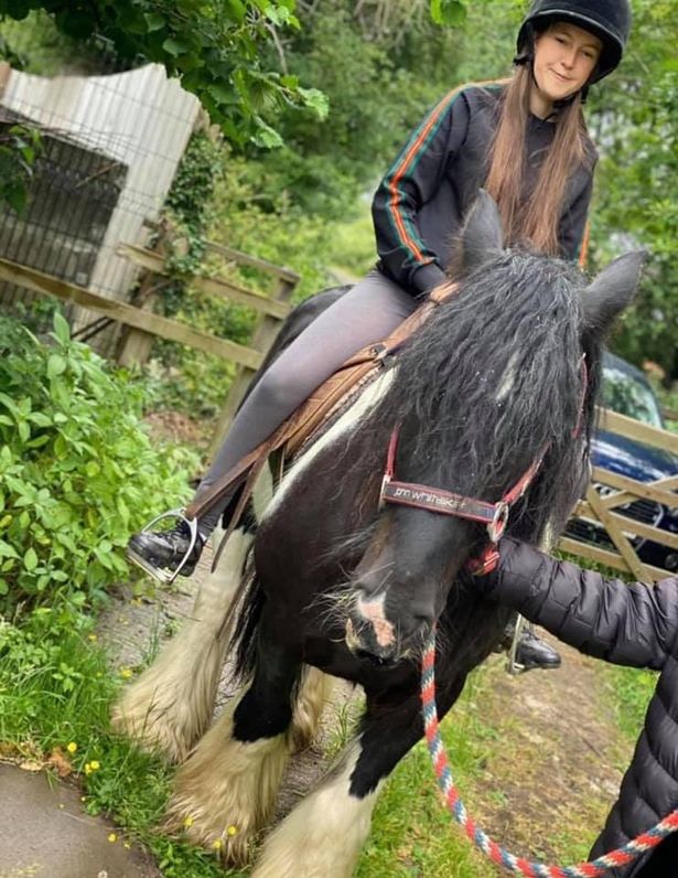 Danielle Jones kochała konie