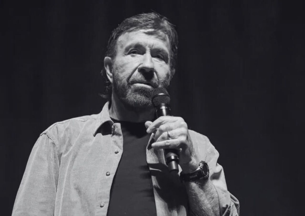 Chuck Norris nie żyje. Na co chorował?