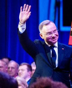 Jak w "Uchu prezesa". Telewizja Republika wystawiła prezydenta?