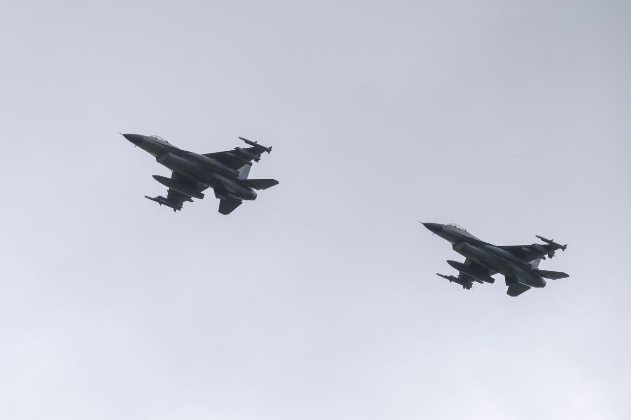 Ukrainian F-16 in flight.