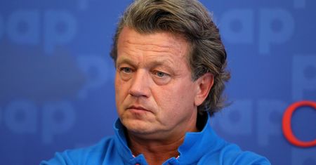 Jarosław Jakimowicz zdecydował. Jedzie nieść pomoc uchodźcom na granicy