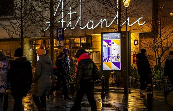 Tylu Polaków widzi reklamy outdoorowe. Liderem AMS