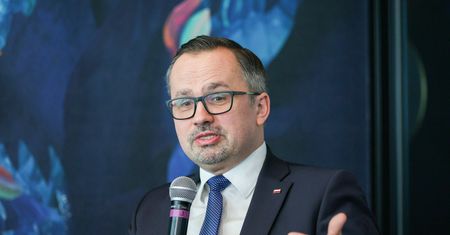 Policjanci uderzyli w pedofilów. Były asystent posła PiS zatrzymany