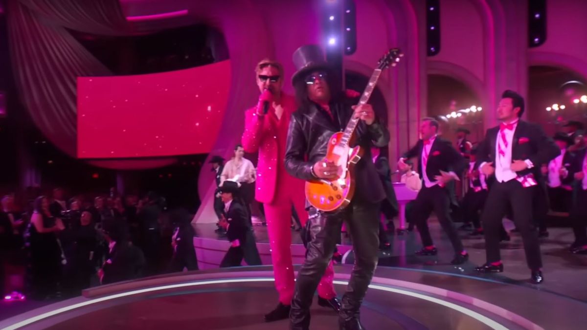 Występ Goslinga i Slasha zachwycił widzów