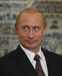 Bush zobaczył w oczach Putina duszę. Ekspert: "psychopaci świetnie manipulują"