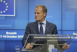 Donald Tusk w samoizolacji. "Ma objawy COVID-19"