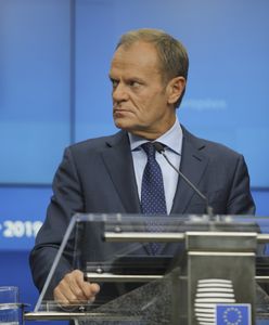 Donald Tusk w samoizolacji. "Ma objawy COVID-19"