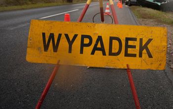 Orzełek: Wypadek na DK nr 25. Dwie osoby ranne, droga zablokowana