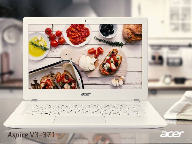 Laptop Acer Aspire jest dostepny w stylowym, białym kolorze