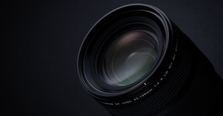 Fujinon GF 45-100mm F4 R LM OIS WR to uniwersalny zoom do GFX-a