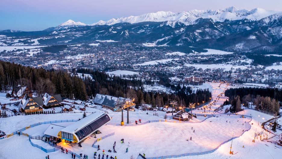 Polana Szymoszkowa z widokiem na Tatry