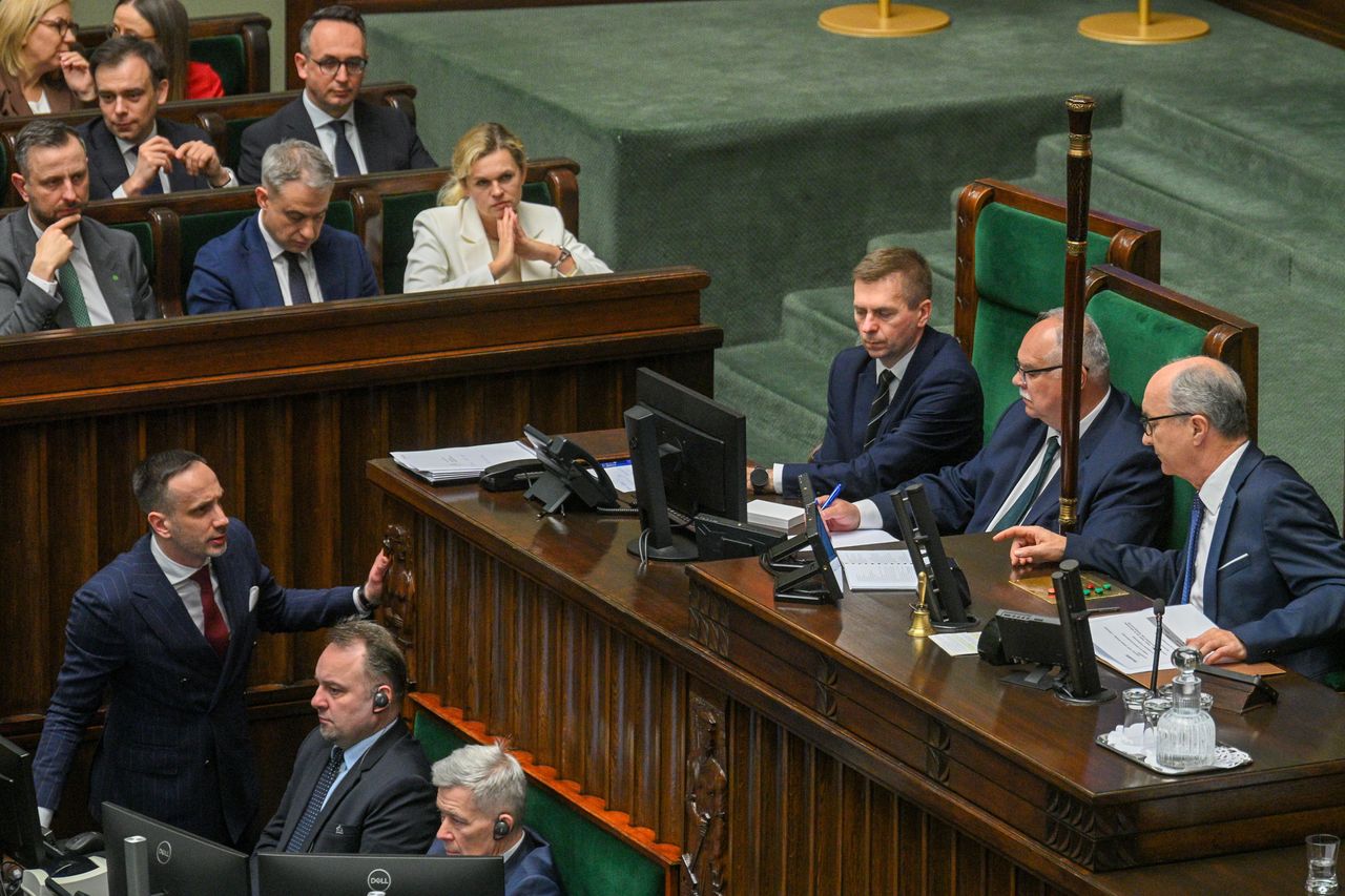 Sejm przyjął ustawę w sprawie, która wstrząsnęła koalicją. Tak głosowali posłowie