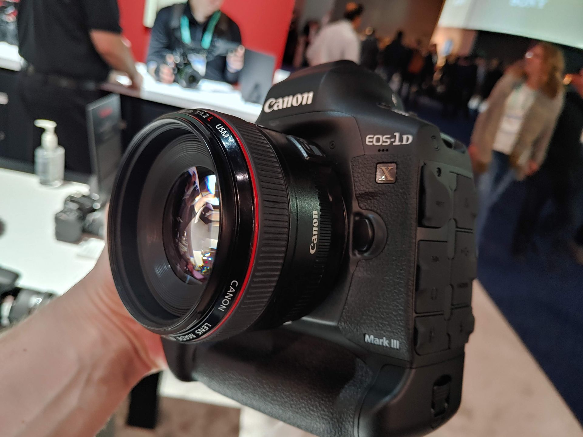 CES 2020: Zdjęcia z premier Nikona i Canona prosto z Las Vegas 5