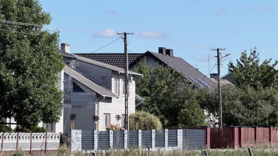 Pułtusk i okolice: najnowsze oferty domów i mieszkań – ceny i metraże