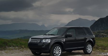 Land Rover rozważa rywala Mini Countrymana