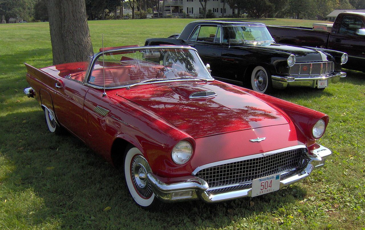 Ford Thunderbird 3