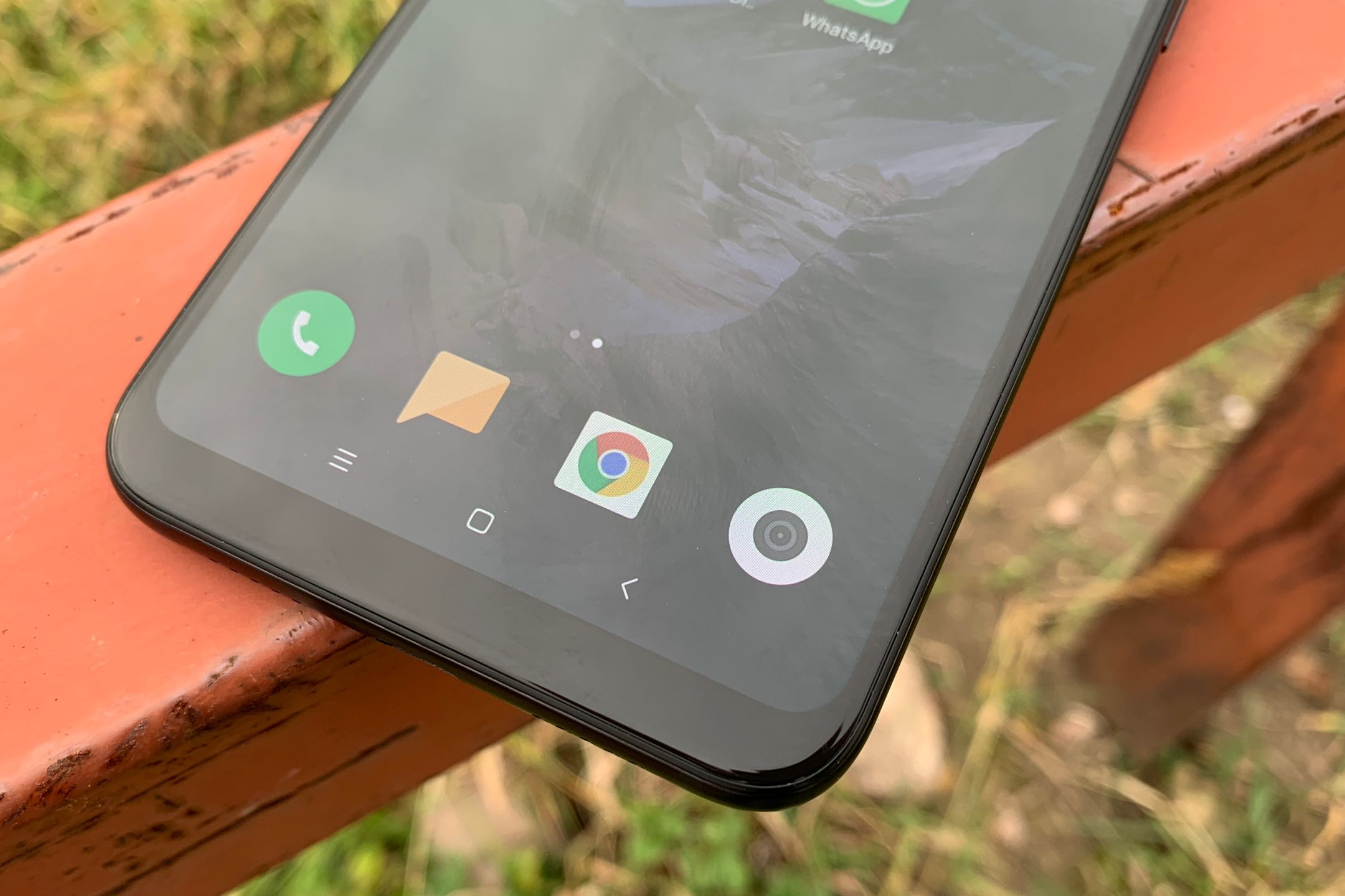 Test Xiaomi Mi 8 – przypomina iPhone'a X, ale nie ceną 5