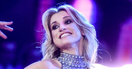 Rozbawiona Justyna Żyła omawia temat małżeńskiej zdrady MEMEM: "Dopóki śmierć was nie rozdzieli" (FOTO)