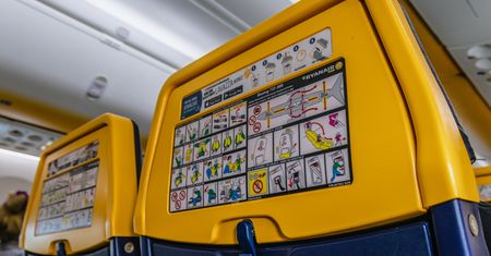 Nie wybieraj tych miejsc w samolocie. Wielu już pożałowało