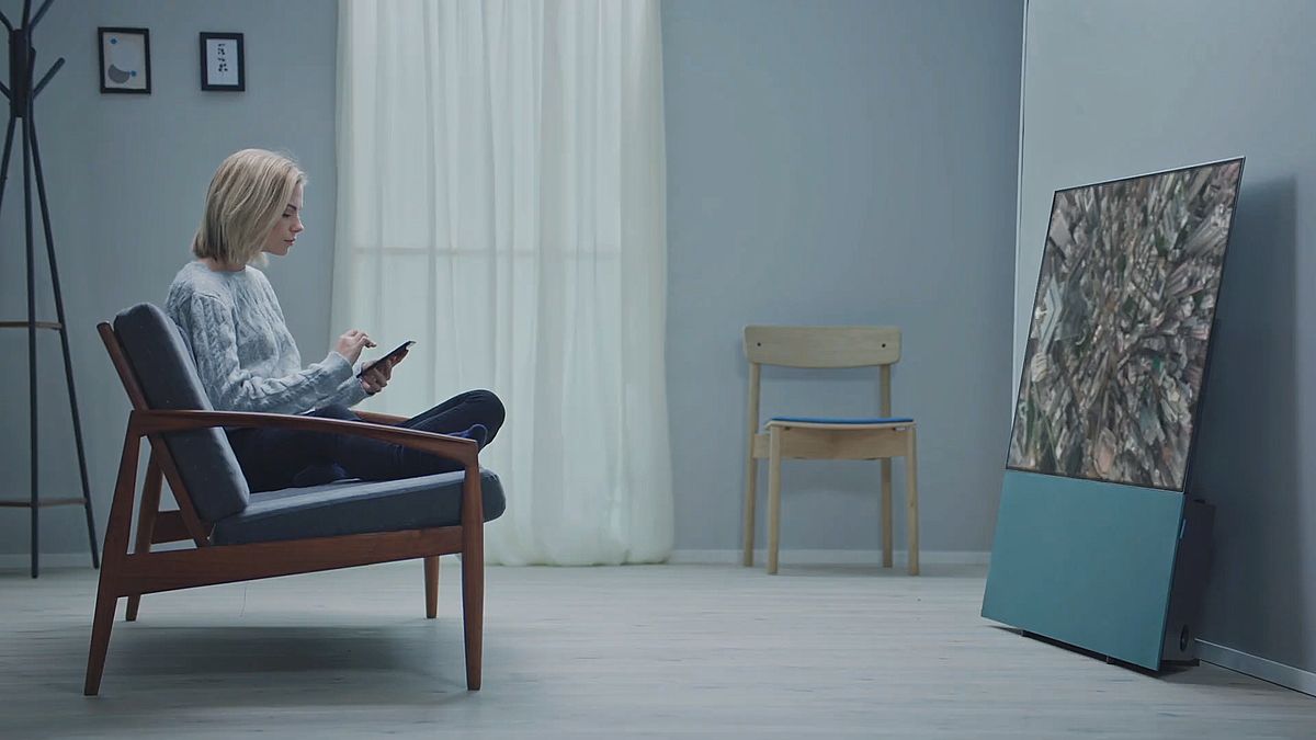 Canvas Audiostand: stylowy stojak dla telewizorów LG OLED oraz potężny system audio z 3D, fot. Canvas