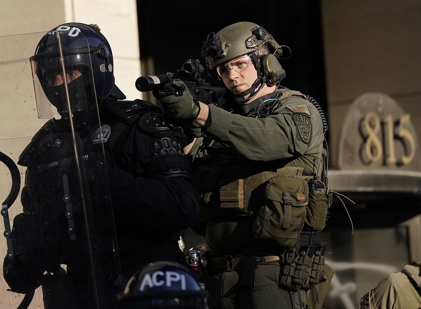 George Floyd został uduszony przez policjanta. W USA trwają protesty.