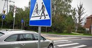 To wykroczenie to 1500 zł mandatu i 15 punktów karnych. Nie wszyscy kierowcy znają zasadę