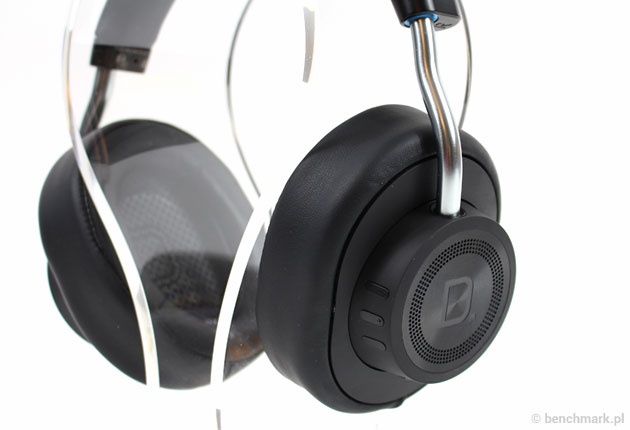 Definitive Technology Symphony 1 - przyciski tylne