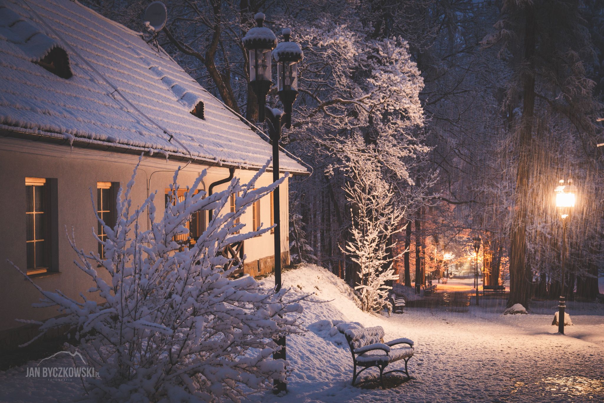 Zakopane zasypane. Śnieg zaskoczył urlopowiczów 6