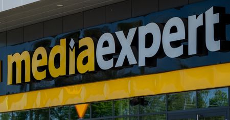 Smartwatch za 999 zł. Media Expert uruchomił promocje